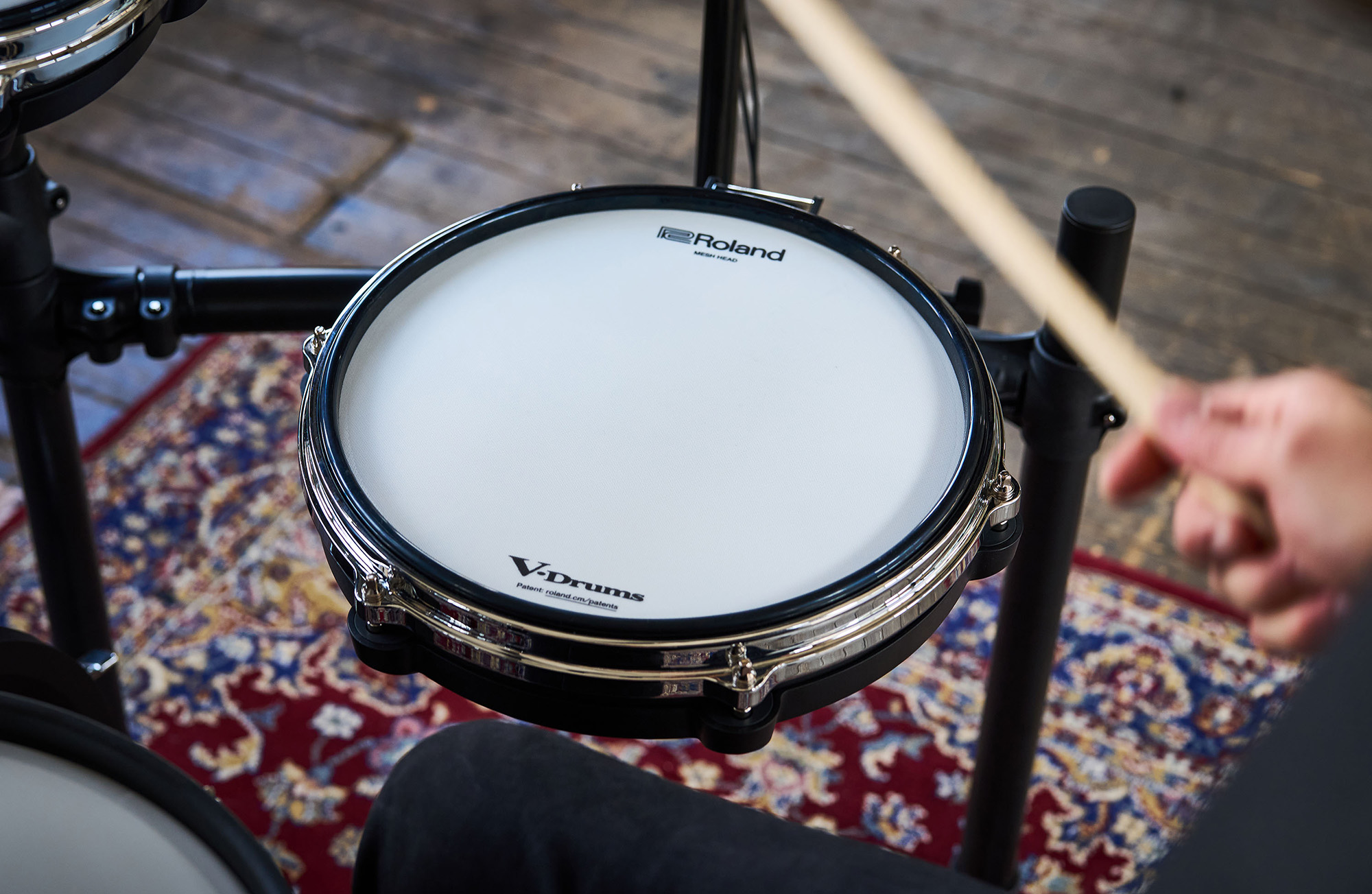 TD516 V-Drums Kit with V51 Module and  Cloud Support